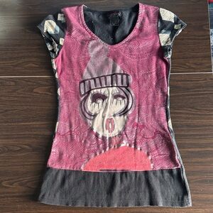 Custo Barcelona Black and Plum V-Neck Top